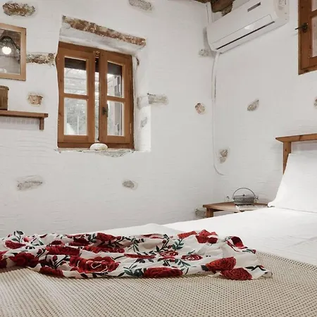 Naxos Alyko Traditional 